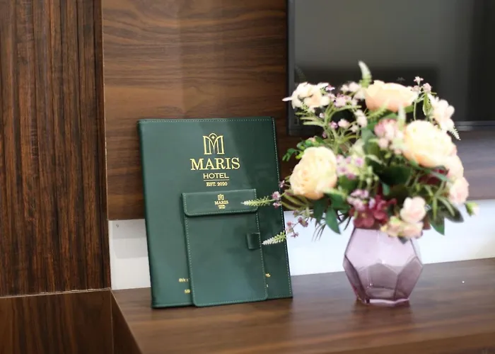 Maris & Coffee Hotel